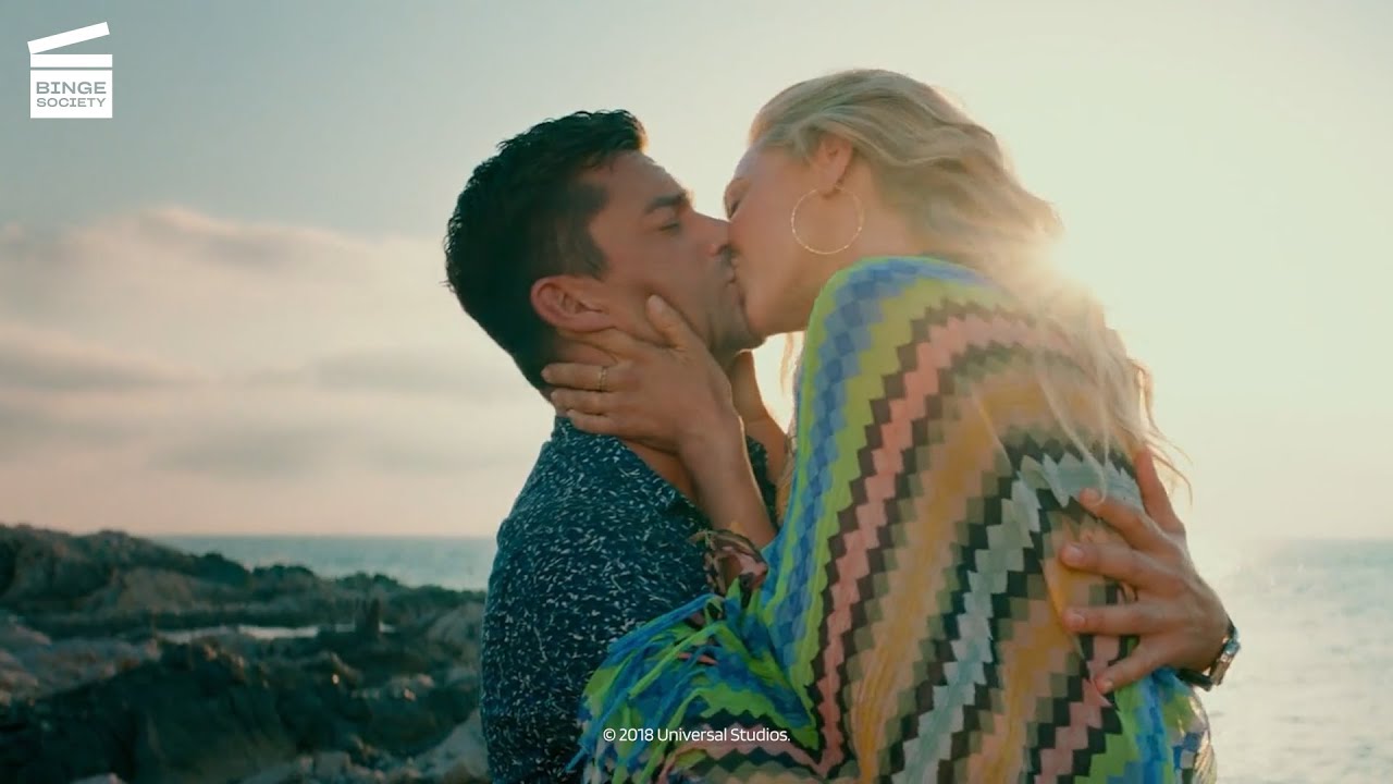 Mamma Mia ! Here We Go Again : Dancing Queen (CLIP HD)