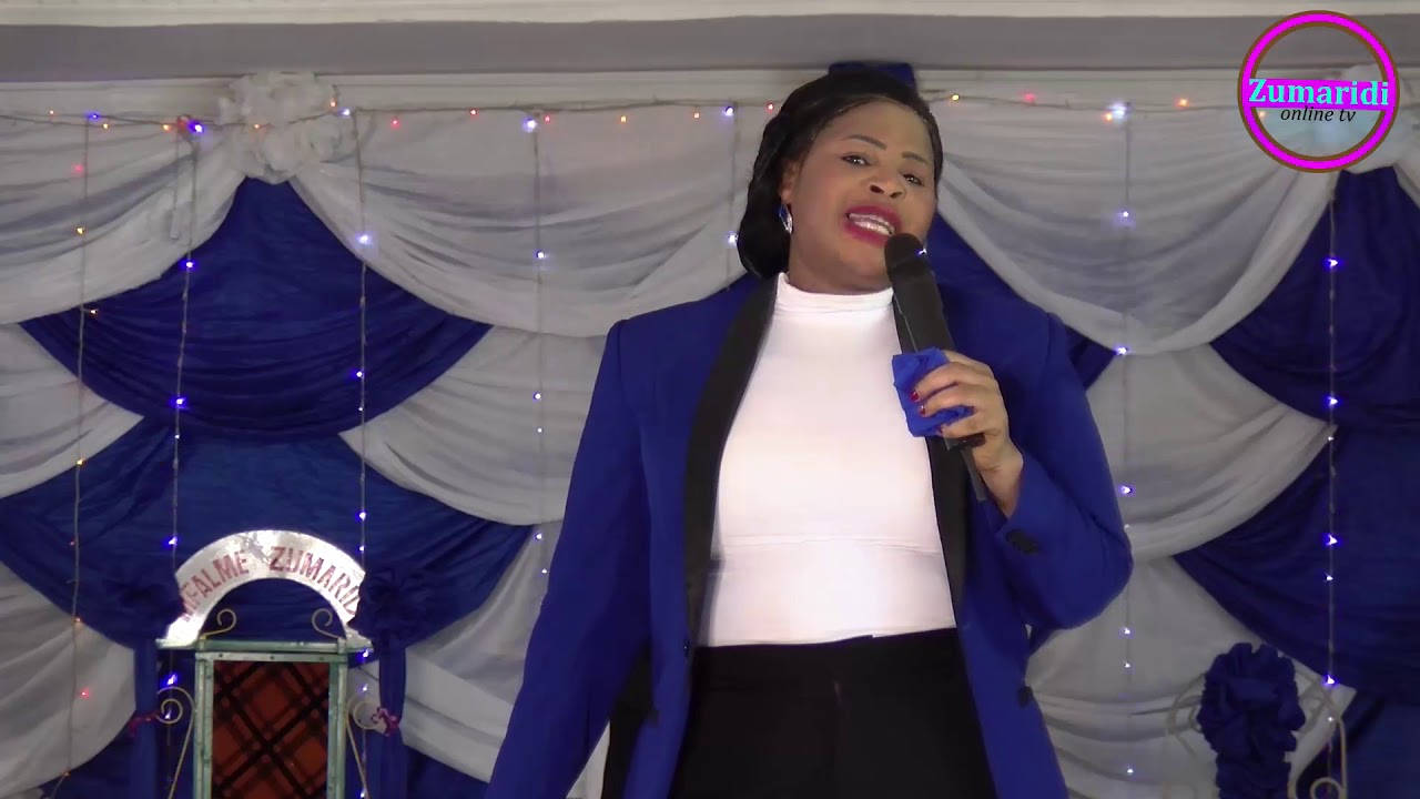 MFALME ZUMARIDI - NENO TAKATIFU LENYE MAVAZI YA CHUMA NA MKANDA WA DHAHABU