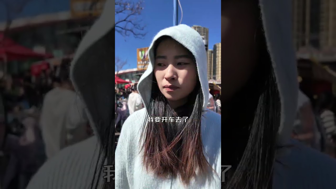 我的老品种双胞胎女友 带双胞胎去金马正昌水果批发市场买水果，我是觉得不值。#vlog #双胞胎姐妹 #情侣日常 #记录我的农村农村生活