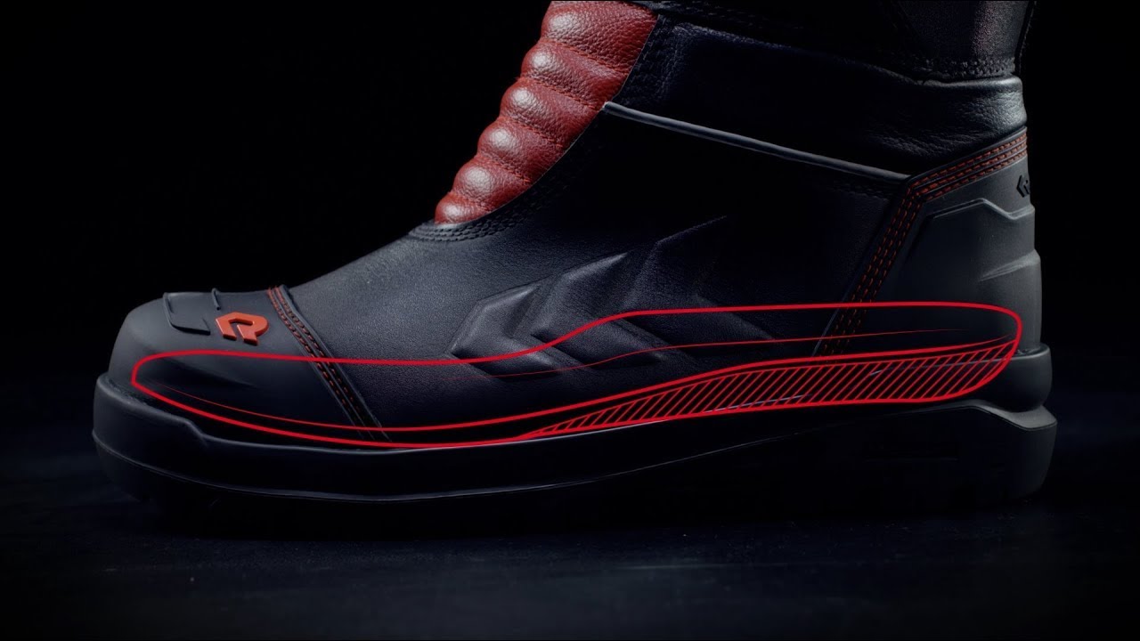 BOROS Fire fighting boots - The Materials