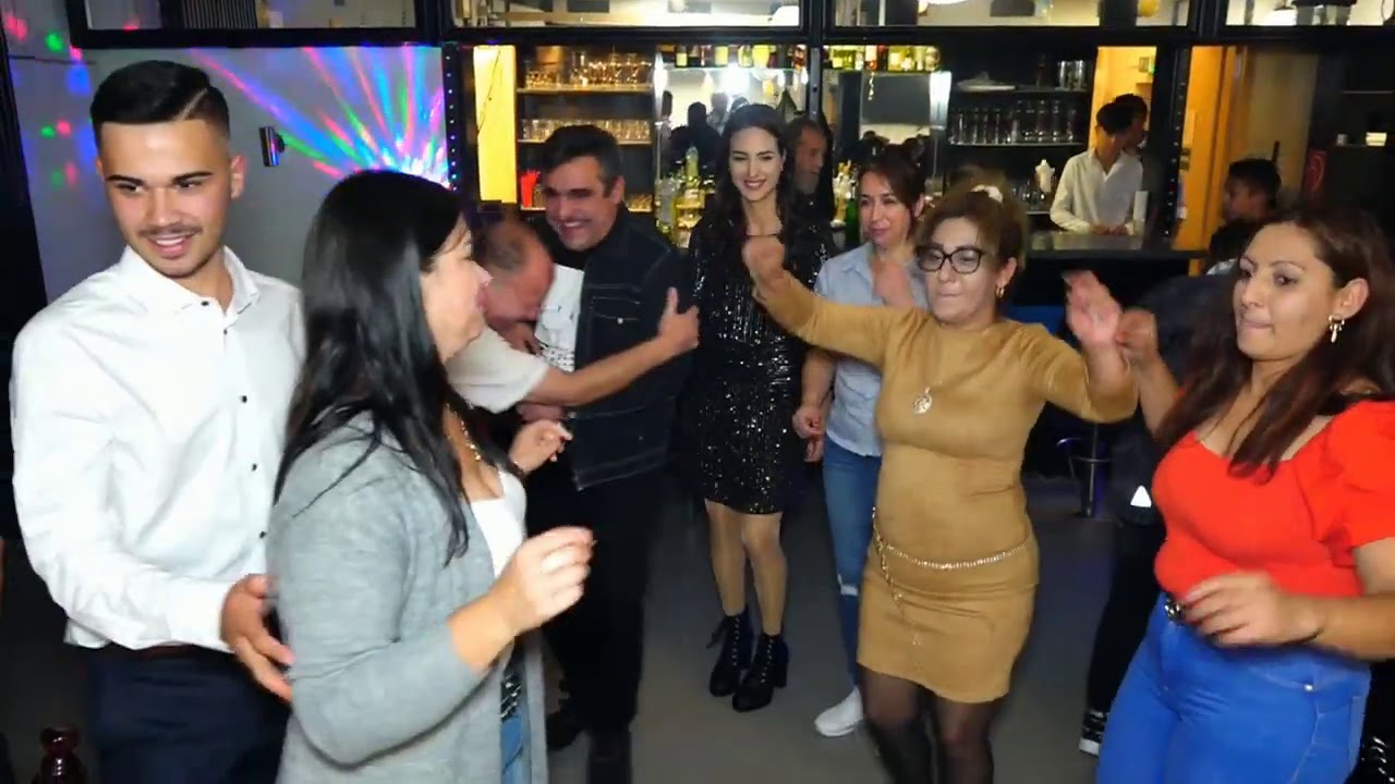 Evlilik gunu Karmen ve Sashko