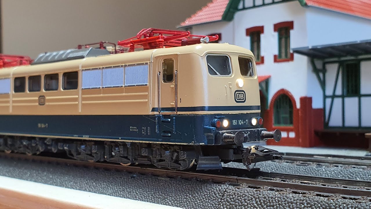 Märklin 3058 DB 151 104-7 mit ESU Loksound 5 | erstmalig mit 
