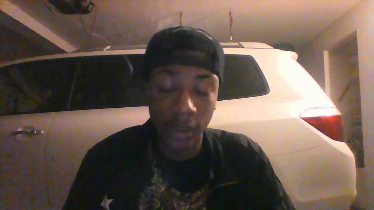 Smoking a Blunt Mango Kush