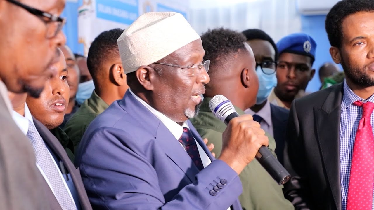 Sheekh Aadan Madoobe Ayaa Xalay Ku Guuleystay Doorashada Gudoonka Barlamaanka Soomaaliya