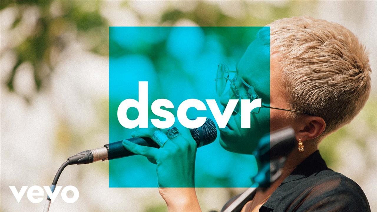 Poppy Ajudha - Love Falls Down (Live) - Vevo dscvr @ The Great Escape 2017
