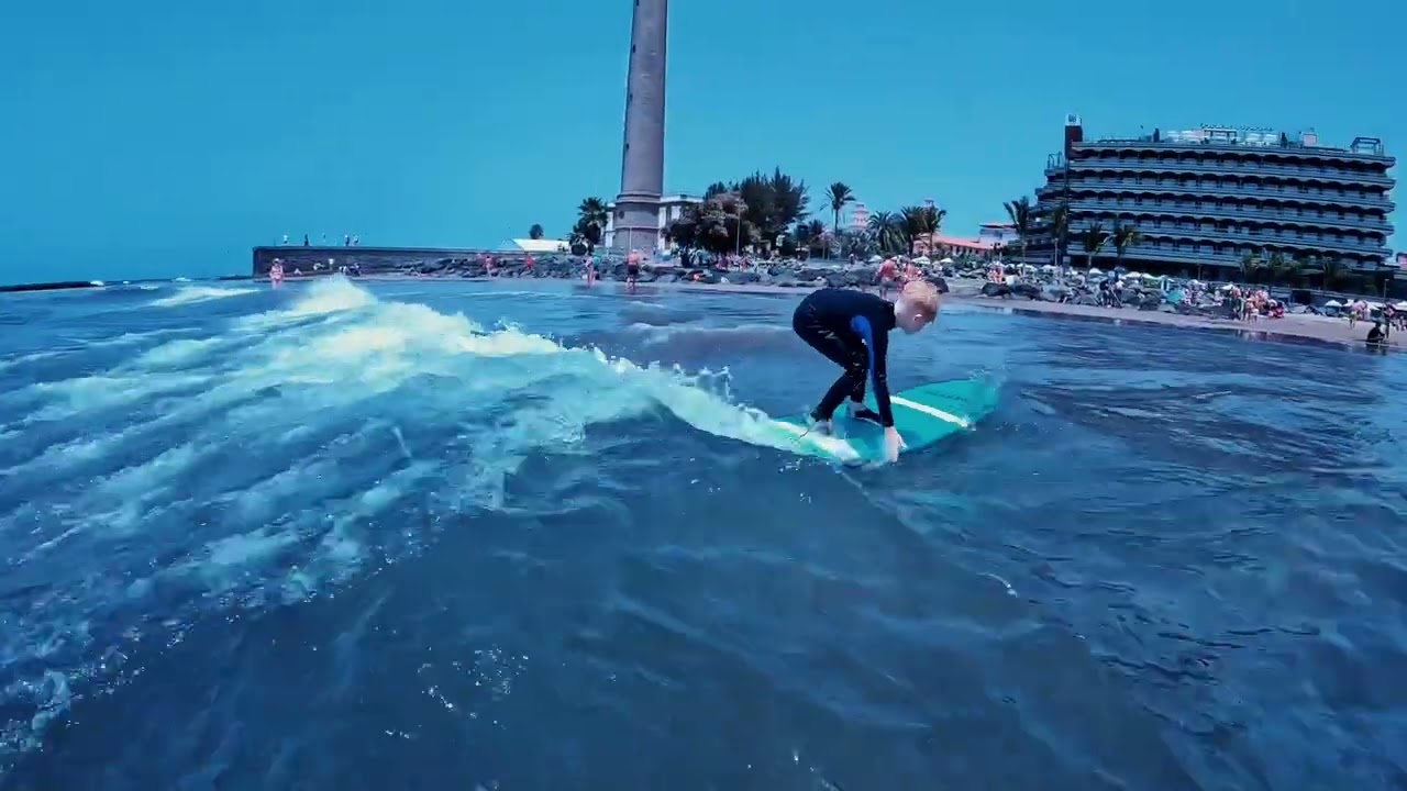 7 year old kid Learns how to surf in 2 hours, Maspalomas Gran Canaria