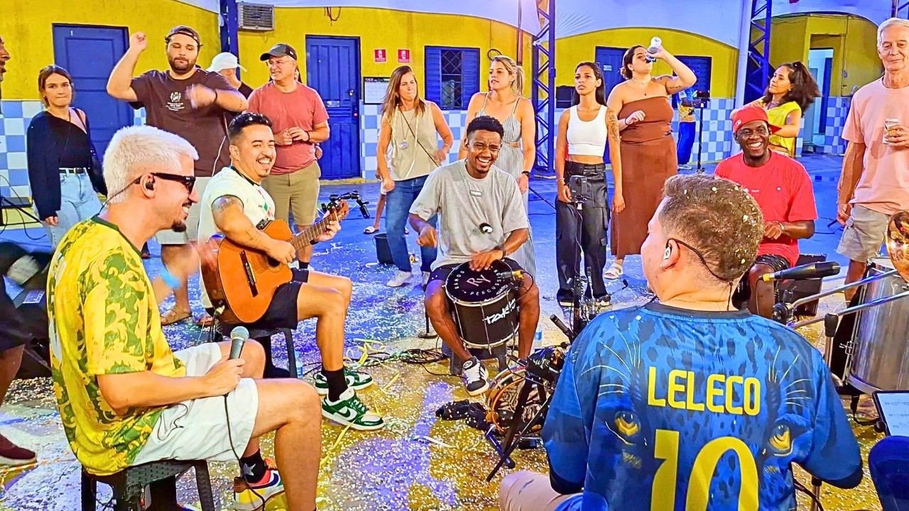 🎉 Pagode no Carnaval - Retalhos de Cetim / Não Deixe o Samba Morrer / Casa de Bamba / Cervejinha