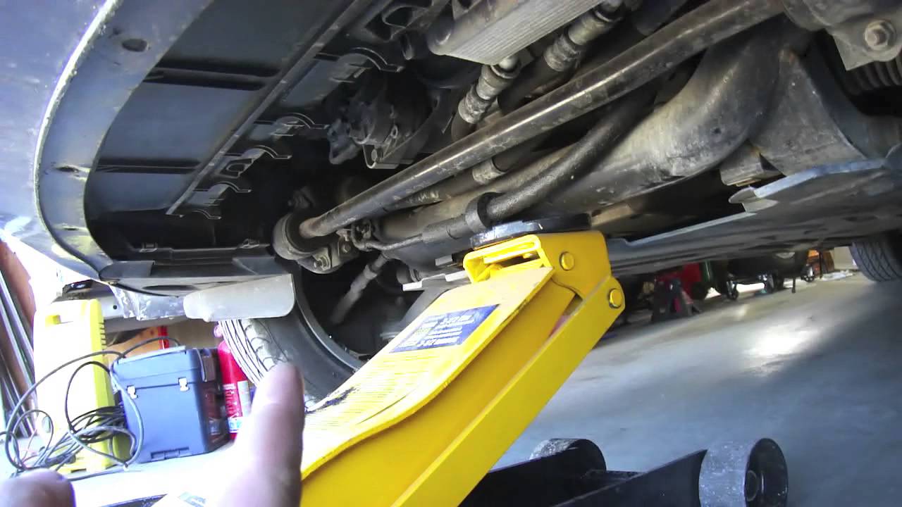 How to Safely Jack up a BMW E46 Using the Proper Lifting Points