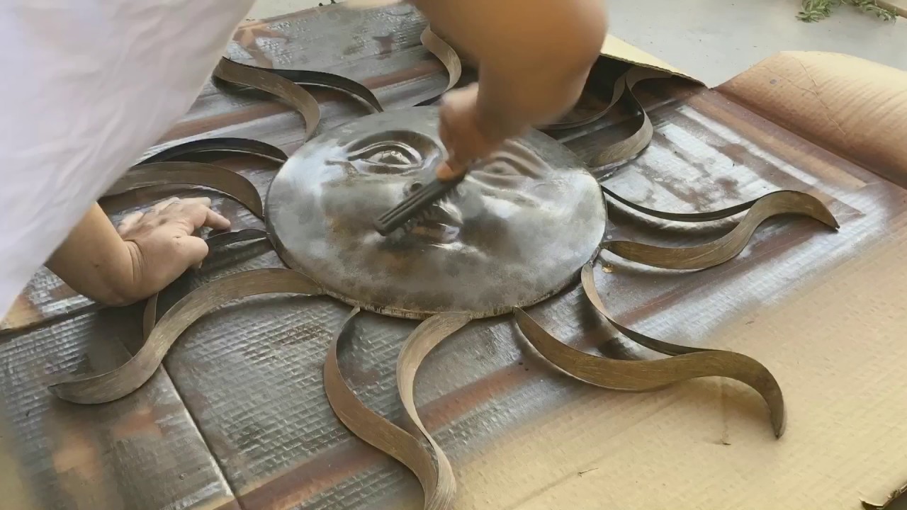 Outdoor Metal Wall Decor (Repainting)