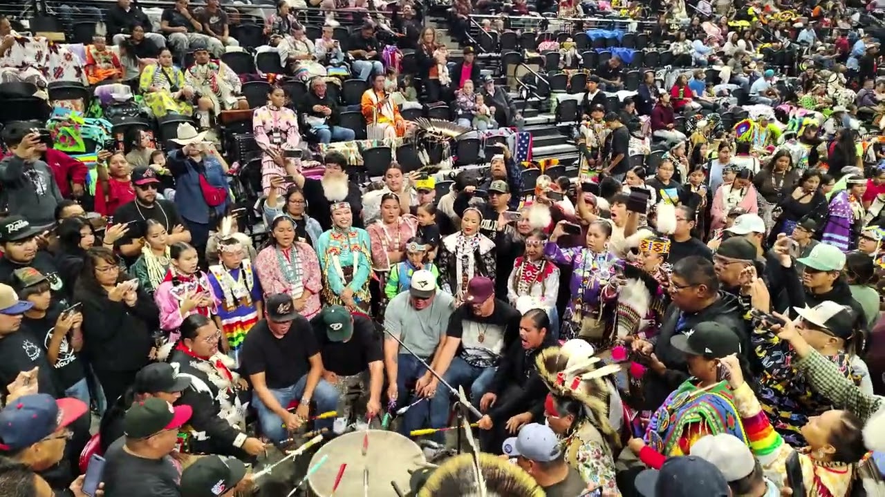 Bull Horn | Black Hills Powwow 2025 | Friday first judged round 