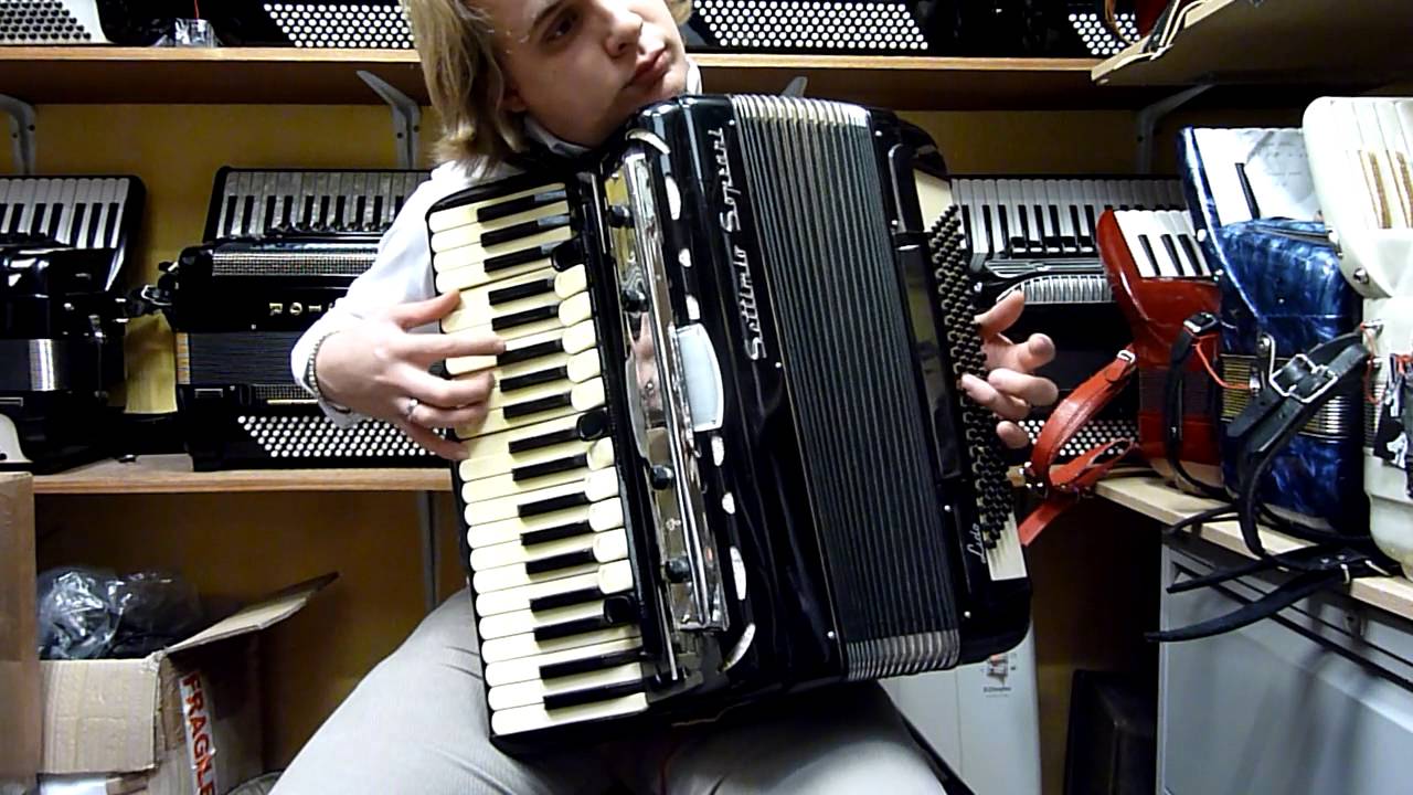 Settimio Soprani 120 Bass Accordion