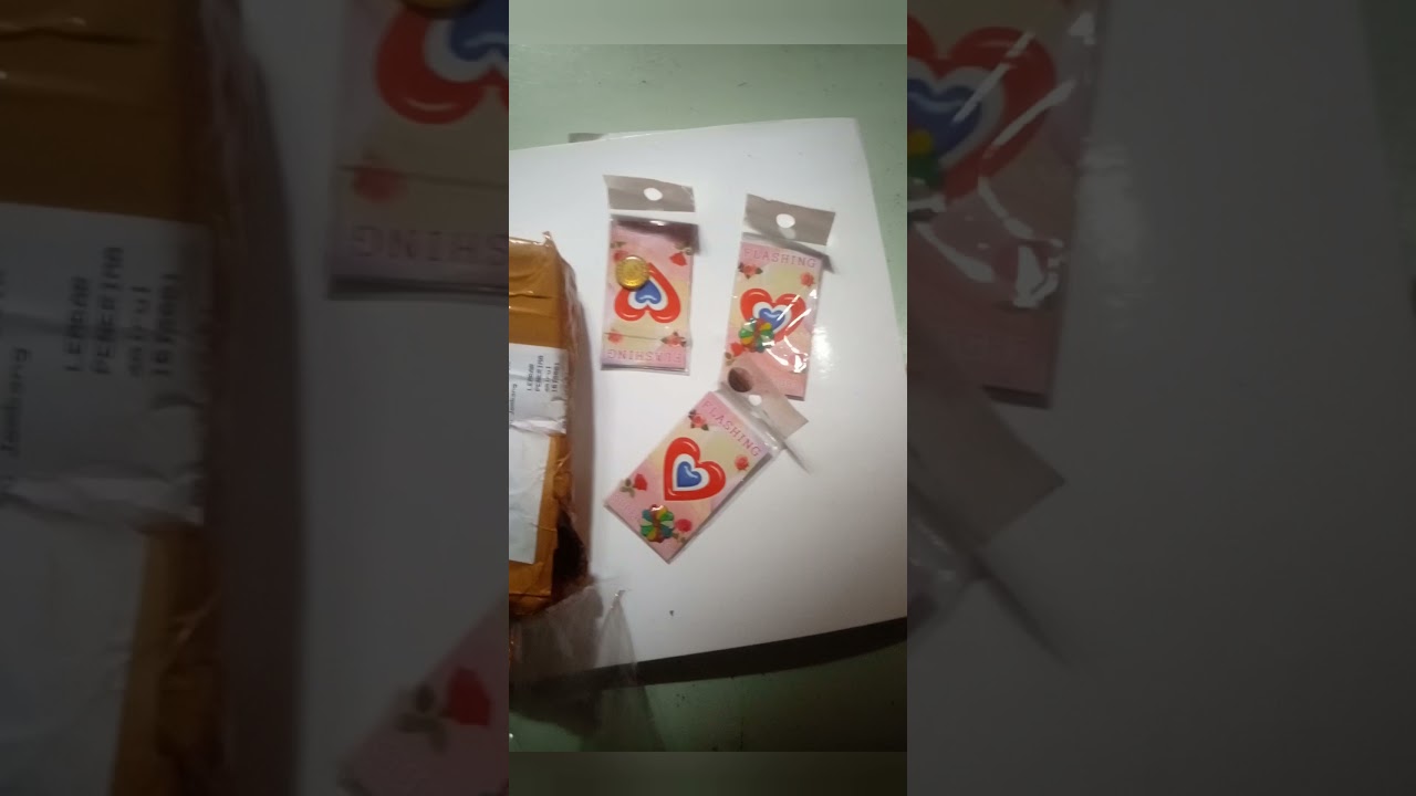 Mobile Phone Flashing sticker from Shopee. Dont buy this.Its not working
