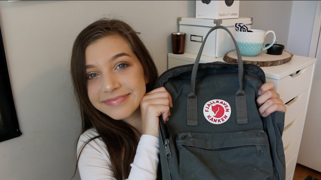 what's in my backpack 2018 (end of junior year)
