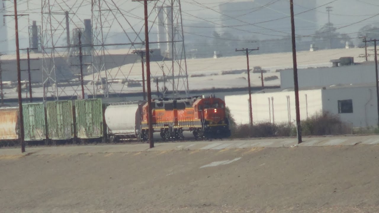 LAJ Railway crossing the 710 Freeway in Commerce, CA