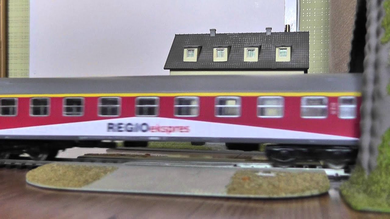 EU43 z pociągiem interREGIO + podsył wagonu Bhp (1:87)