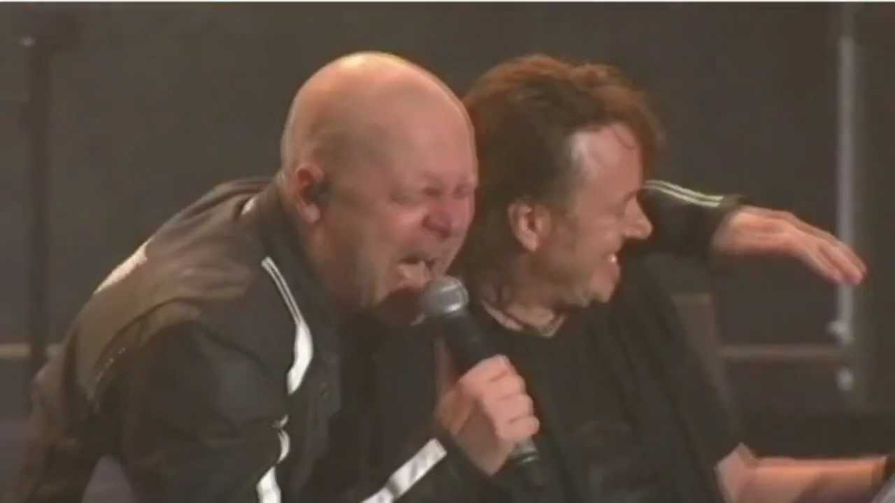 Avantasia - Shelter from the rain (feat. Michael Kiske) WACKEN 2011 LIVE