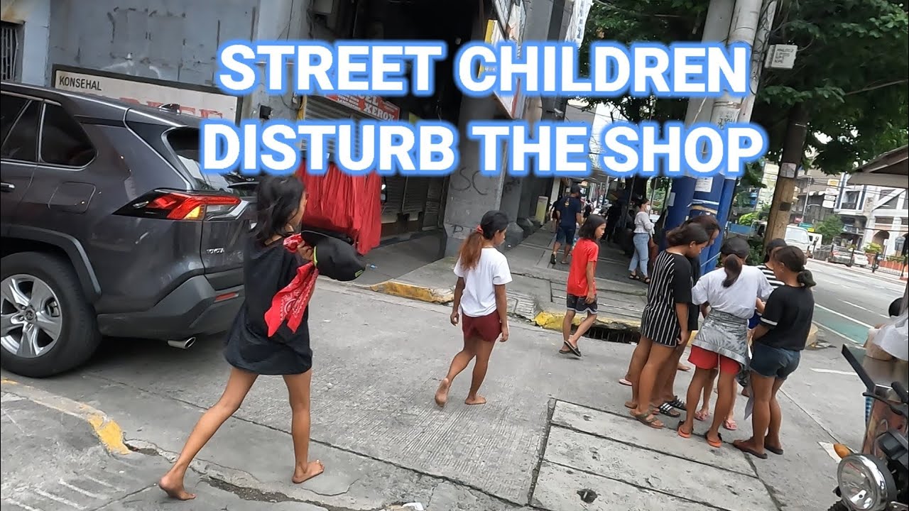 Street kids DISTURB the shop and they are TURNED AWAY by the owner at ESPANA BOULEVARD|MANILA