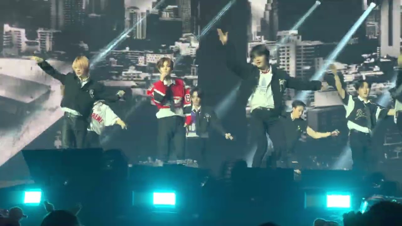FREEZE | STRAY KIDS (스트레이 키즈) MANIAC WORLD TOUR | FORT WORTH | 03/27/23 | 4K