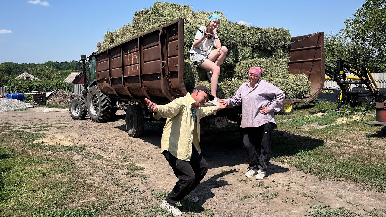 Все буде Україна! Заготівля сіна — корова не з’їсть, то хоч барани будуть ситі...