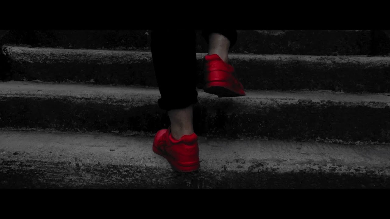 LYTO - asics vs NIKE feat. Willy Wonka