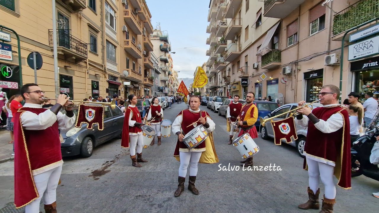 (PALERMO) - MUSICI E SBANDIERATORI CITTÀ DI CACCAMO - AL NOVIZIATO (4K) 28/07/2023