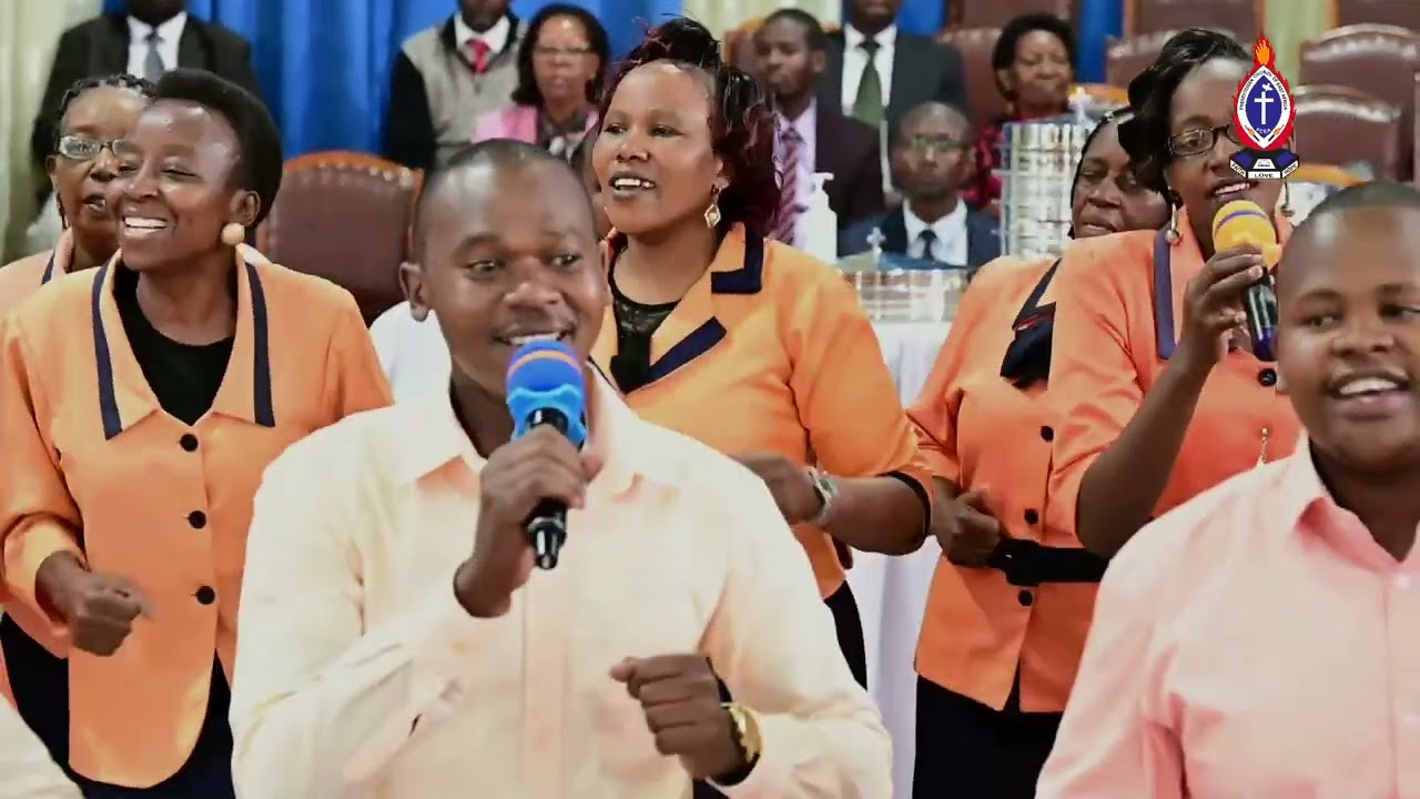 Upendo Choir | Tukumbuke Yesu | Live