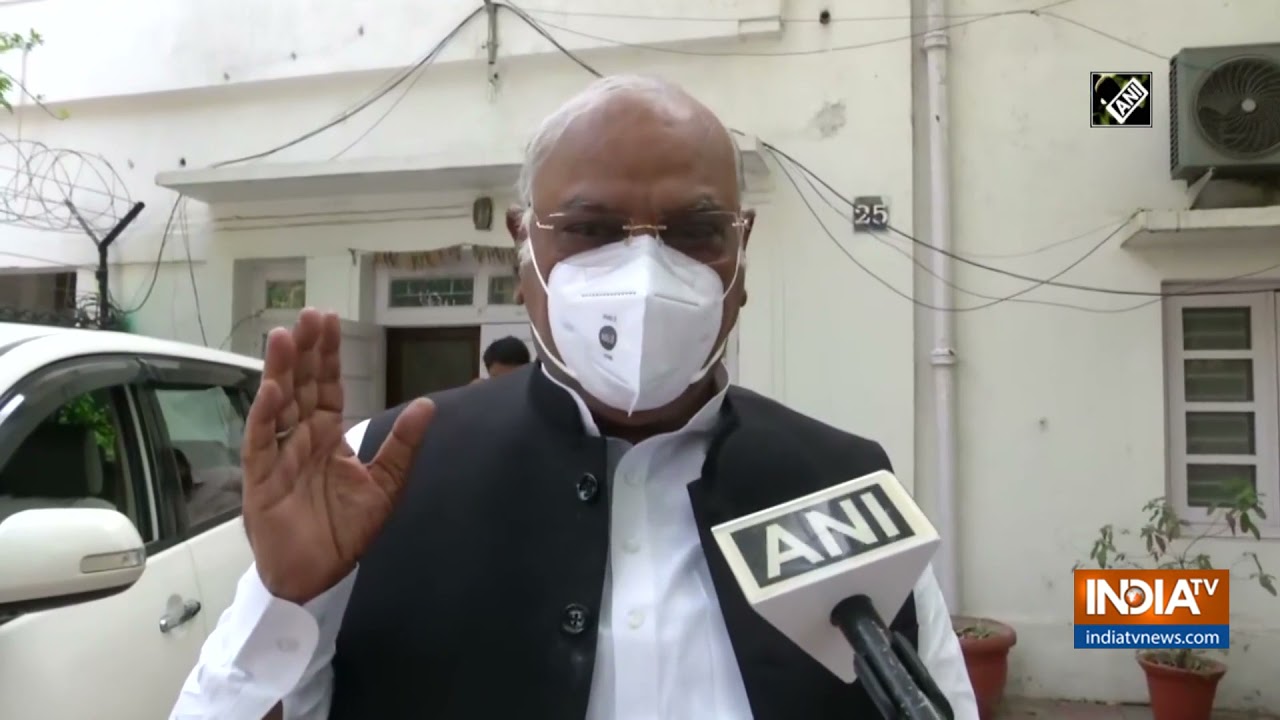 NCT (Amendment) Bill 2021 is 'anti-people': Mallikarjun Kharge