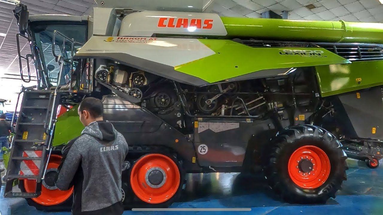CLAAS Lexion - 8800 #tractorvlog