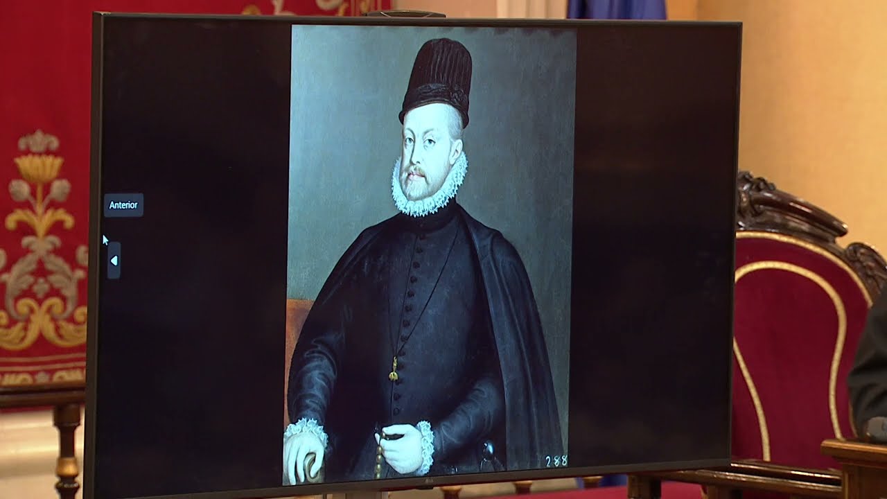Ciclo en el Senado "Literatura e Historia". Juan Eslava Galán "El fondo de armario de la Historia".