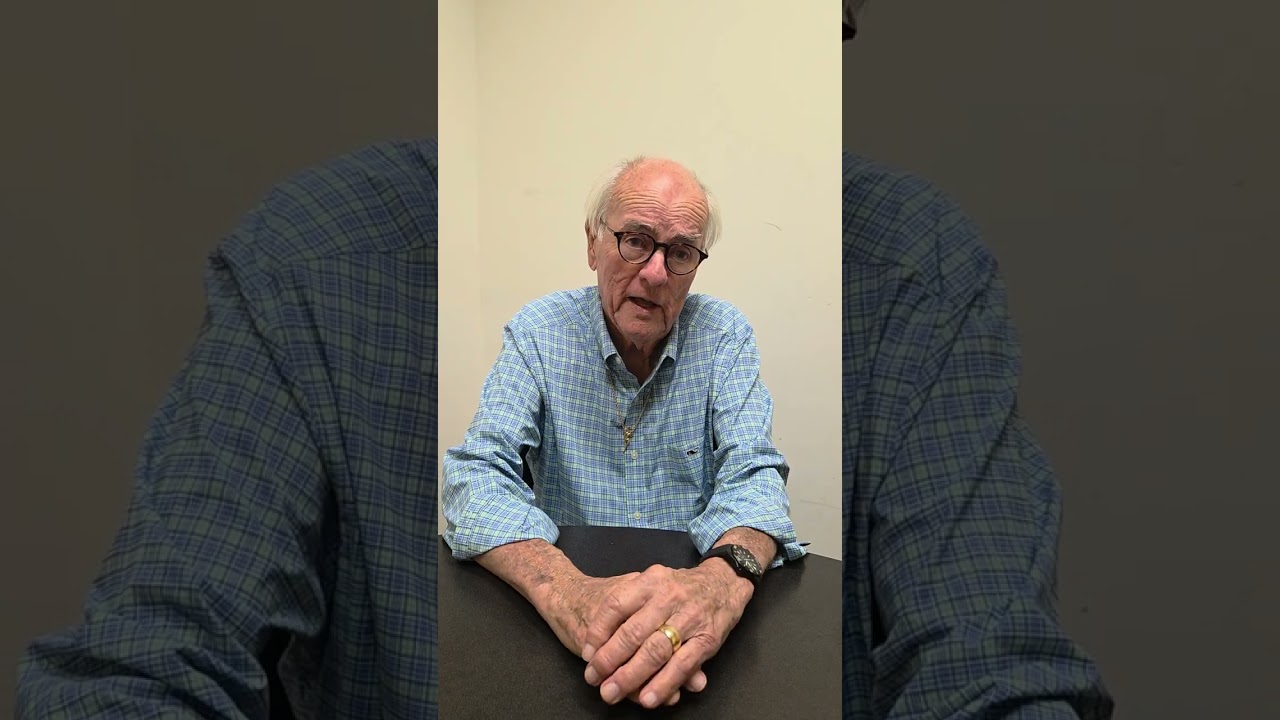 Elvis Presley Personal Jeweler Lowell Hays Part 1 talks about Elvis TCB design and Elvis stories.
