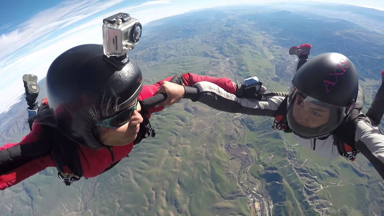 Skydiving in California at Skydive Hollister in January.