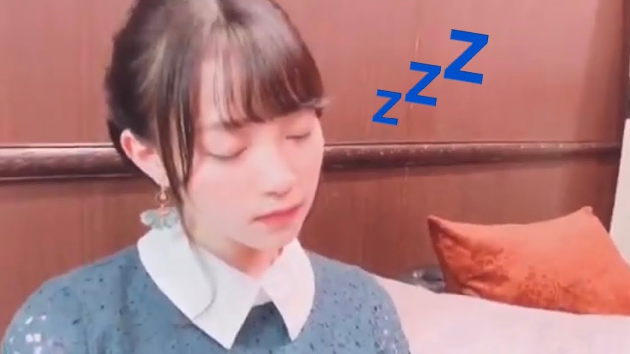 Haruki can't wake up to her alarms