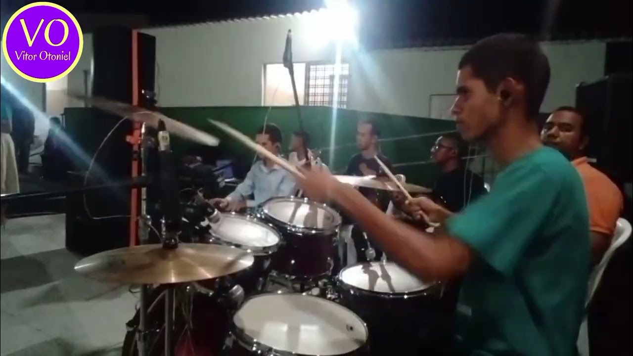 Autista na Batera - Hino 290 da Harpa Cristã Teu Espírito Vem Derramar na AD Btn 2
