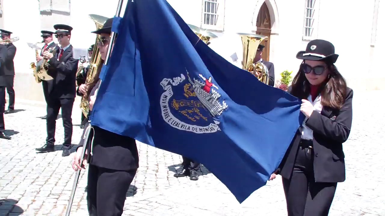 Banda Musical de Monção (Maestro J. Vicente Simeó) | Marcha de desfile  RIBEIRINHA de Amílcar Morais