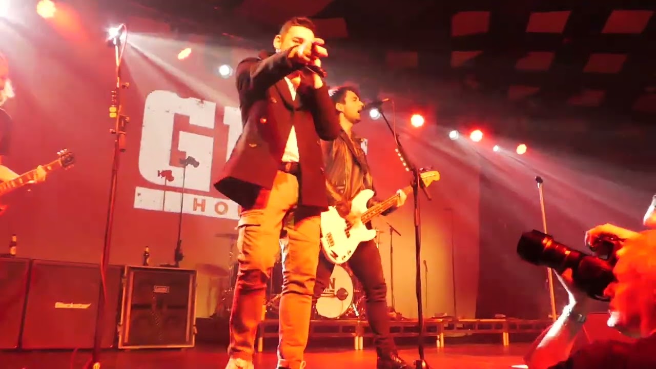 Gun - She Knows - Live at Glasgow Barrowland 09.12.2023