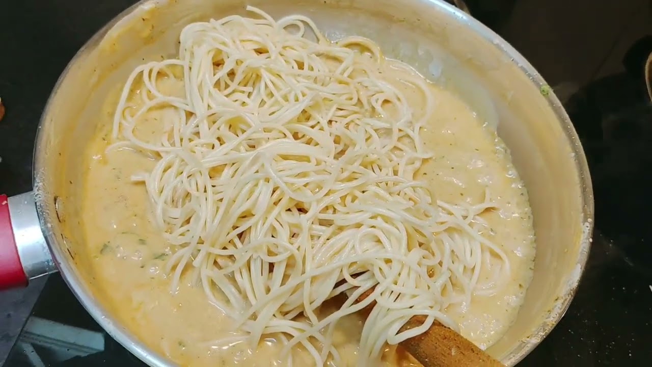 Cheesy Spaghetti with Chicken Steak