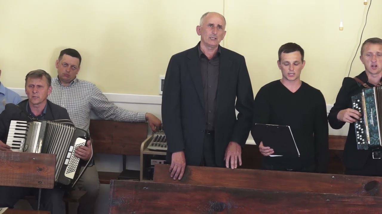 Спочивати вже пора,пізня ж бо година