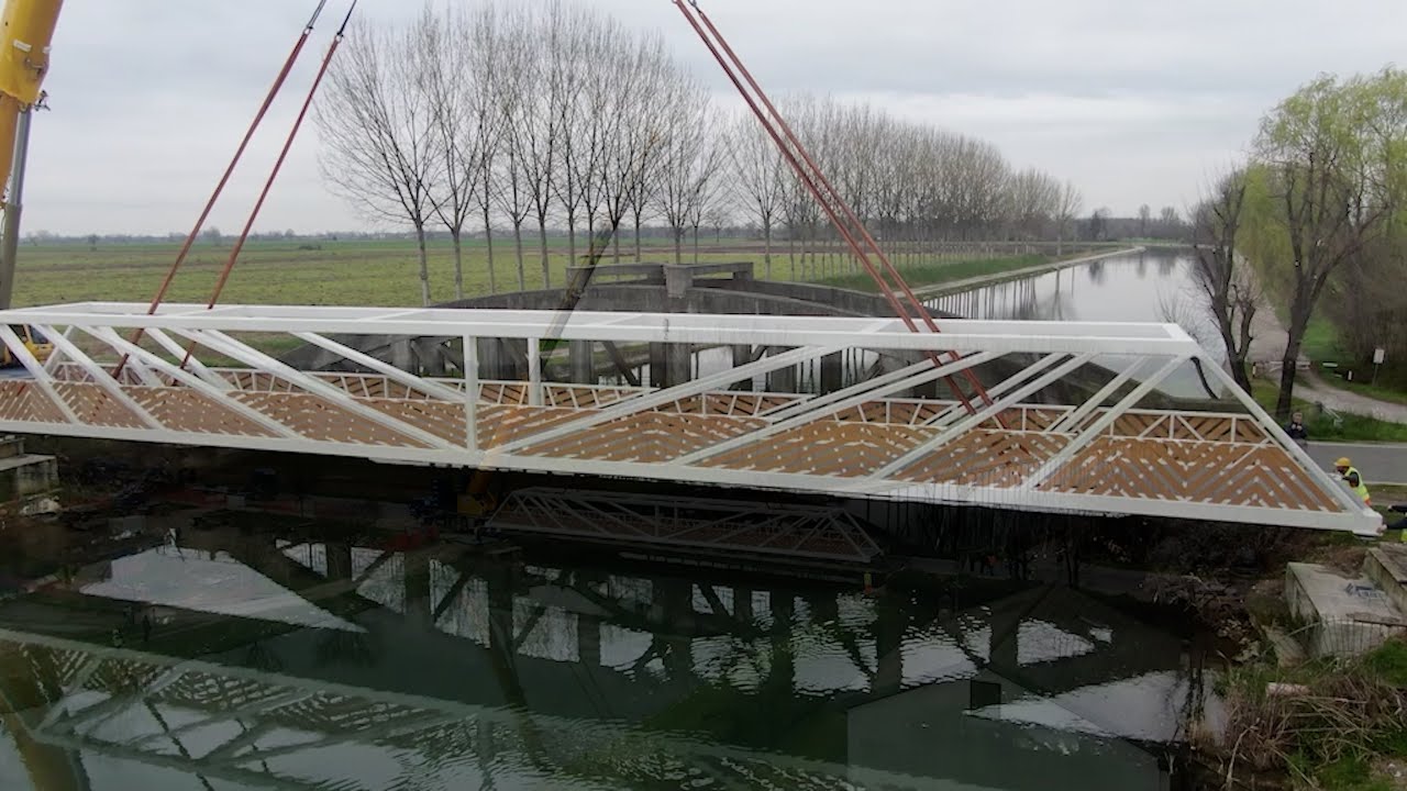 VARO DEL NUOVO PONTE SULLA MUZZA