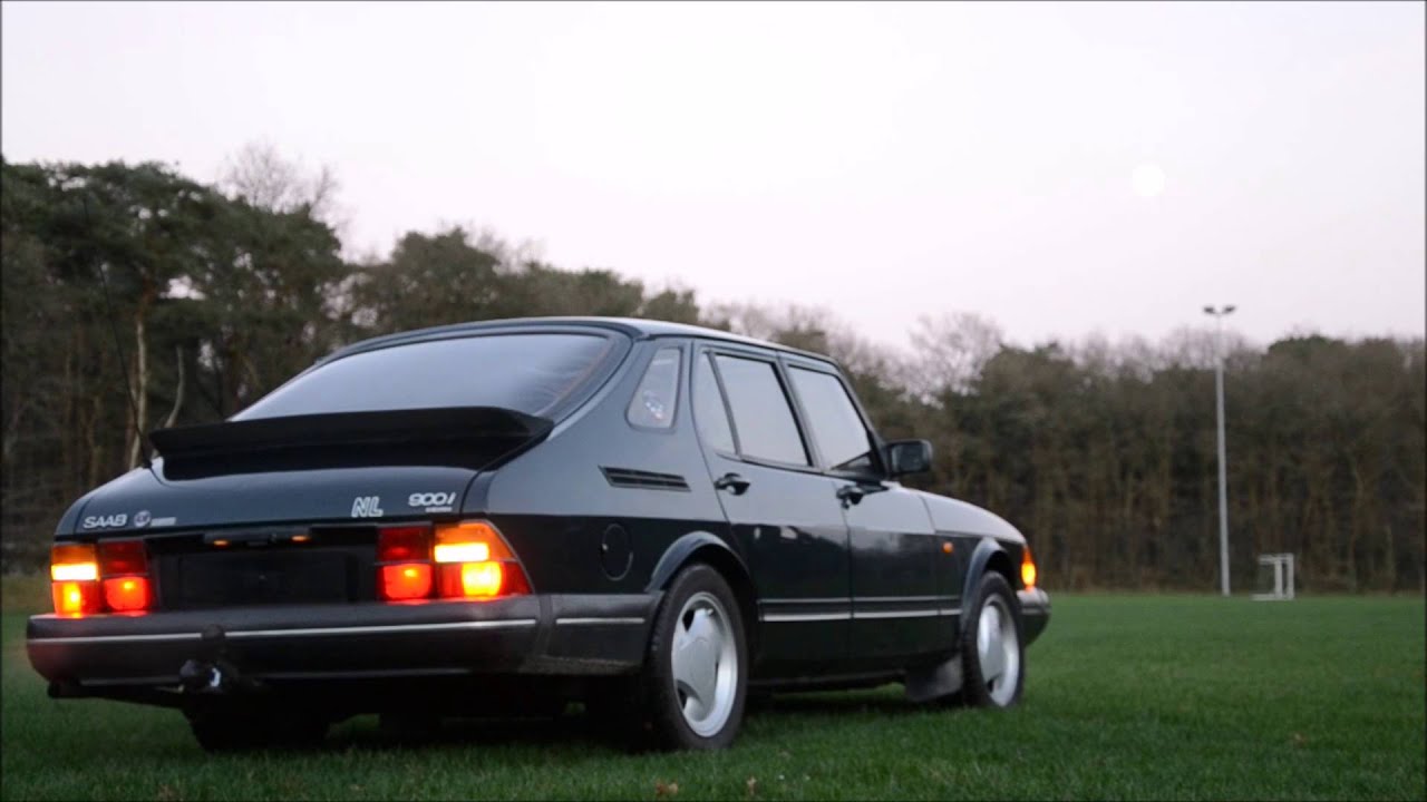 Saab 900 i (1993)