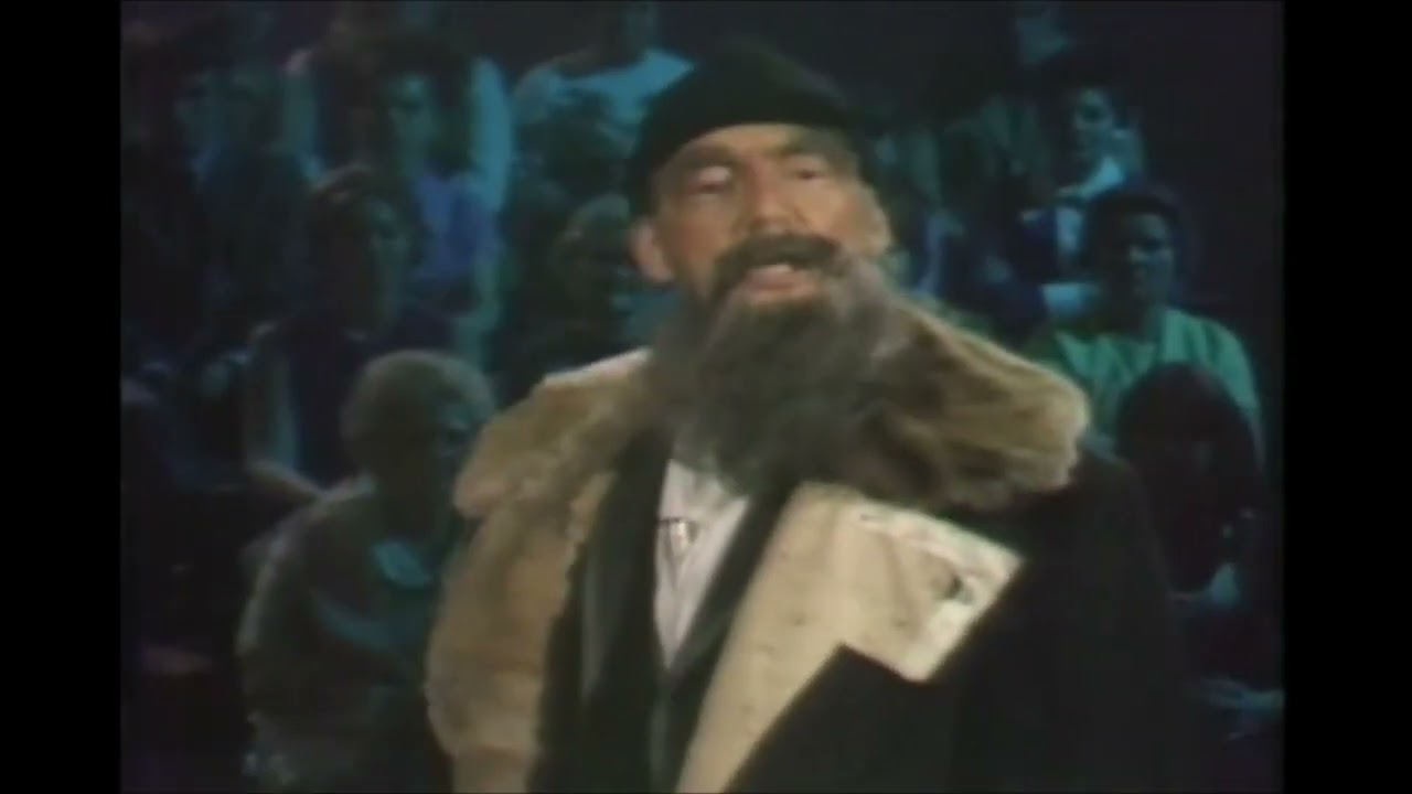 Bobby Darin as Fagan - Reviewing The Situation from 
