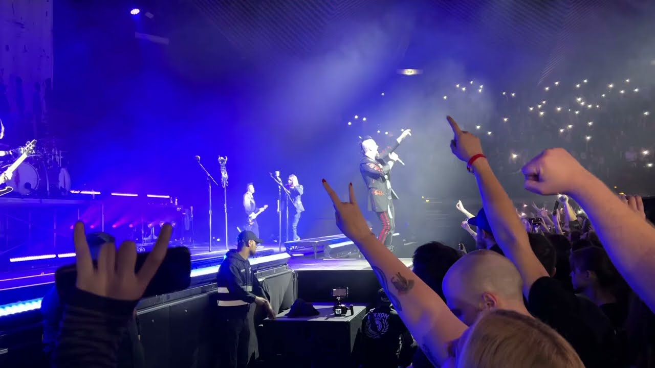 Three Days Grace - Never Too Late (19/11/2025 live @Tempodrom, Berlin)
