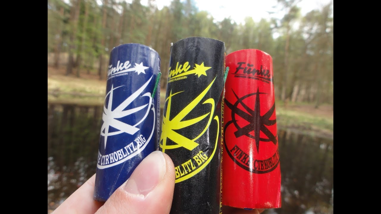 XXL Firecracker in Water Compilation TheOftlerer