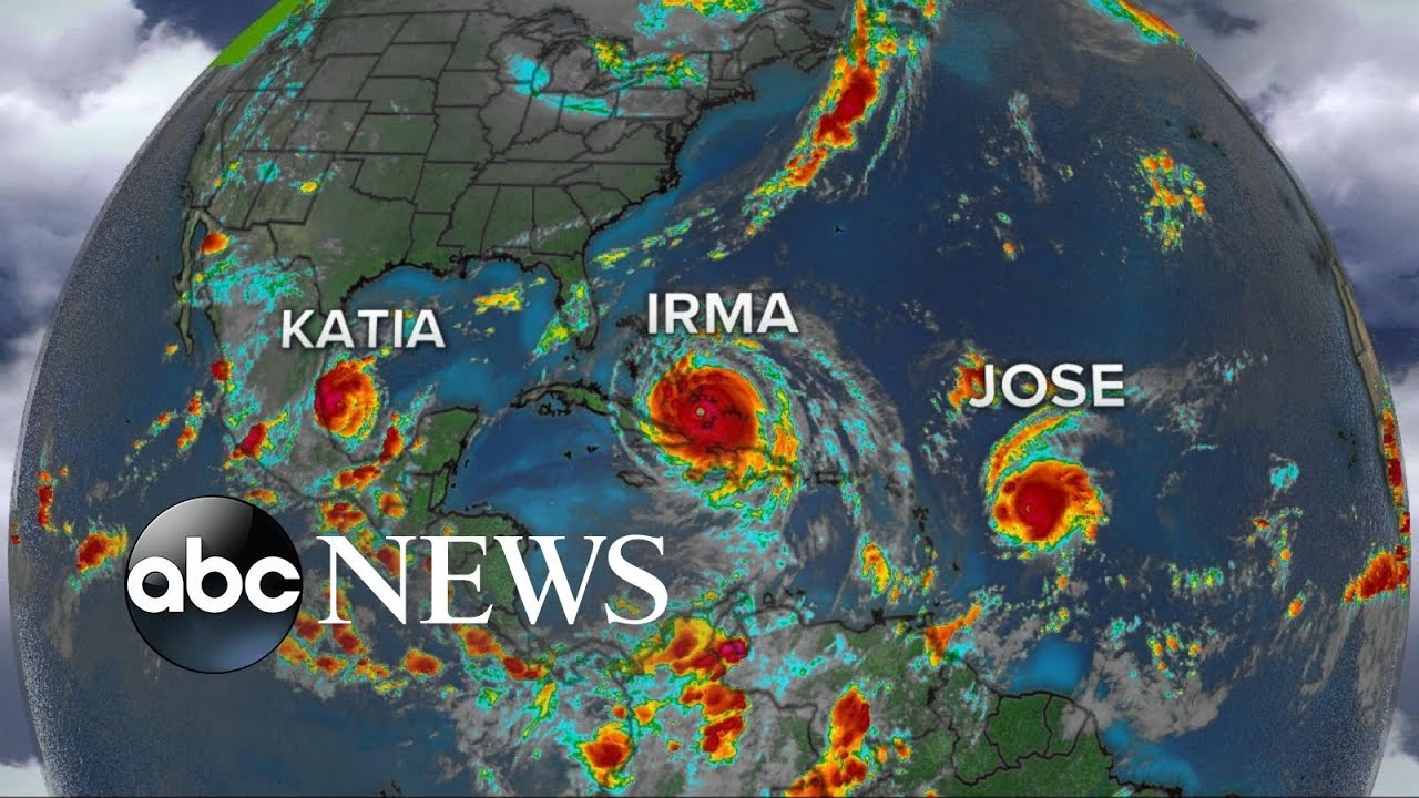 Hurricane Irma moves toward Bahamas, Florida