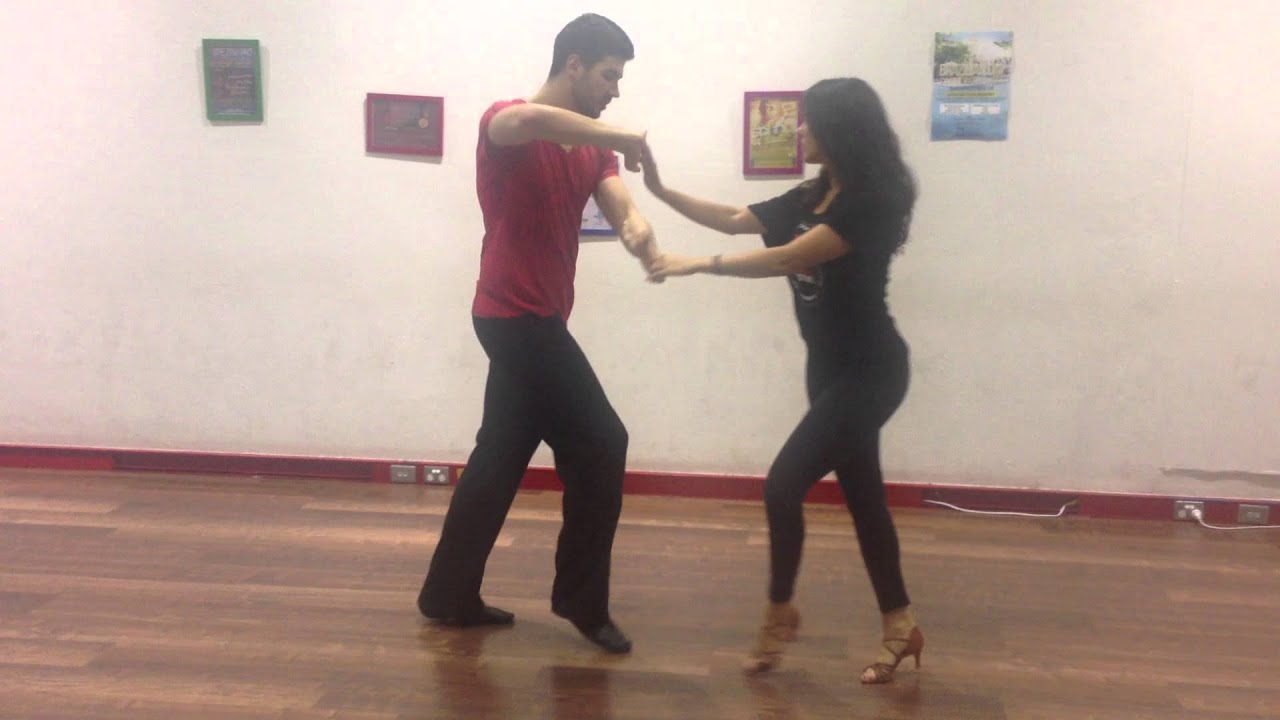 Advanced Salsa Move #122 - The Reverse Turn