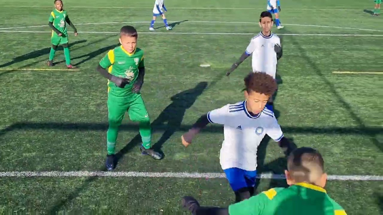 ASCG Carri&egrave;res Gr&eacute;sillons U11 vs FC Versailles U11 - match de coupe - 25.11.2023