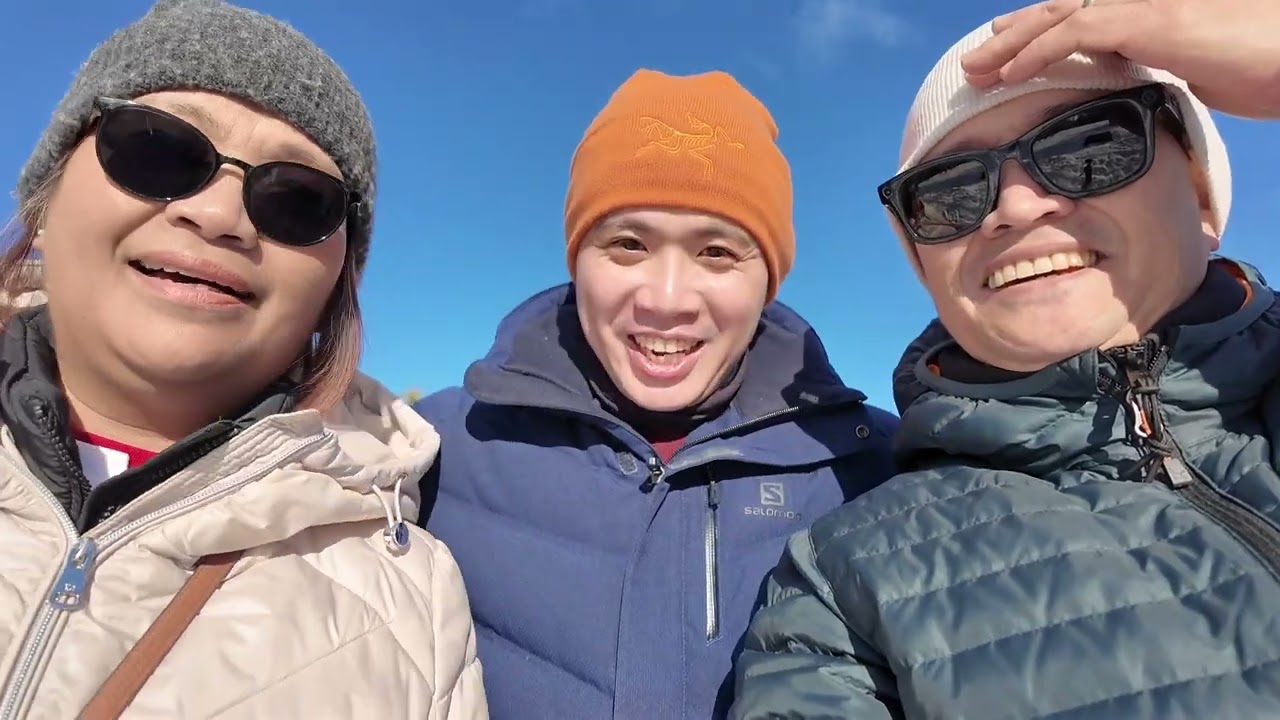 Nag ice skiing an Kablas ha Canada