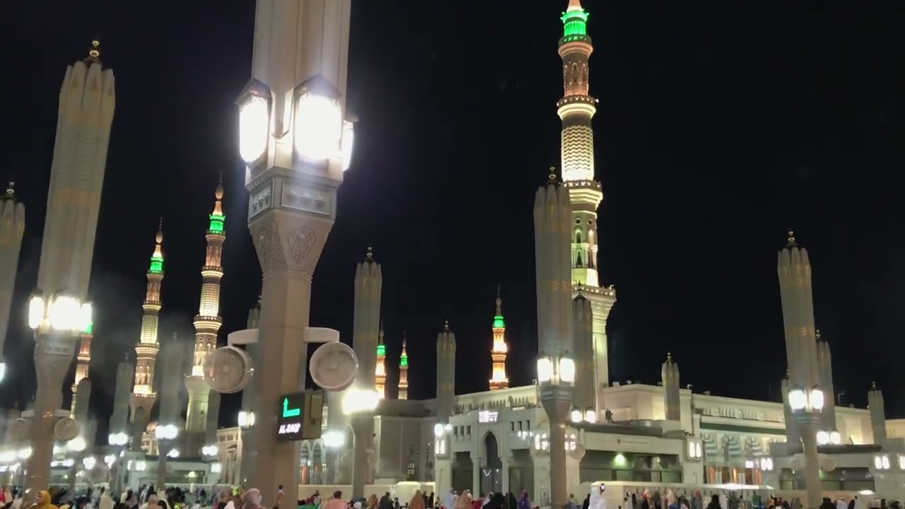 Красивый азан в мечете Пророка ( صل الله عليه وسلم ) в Медине 28.06.2022 г