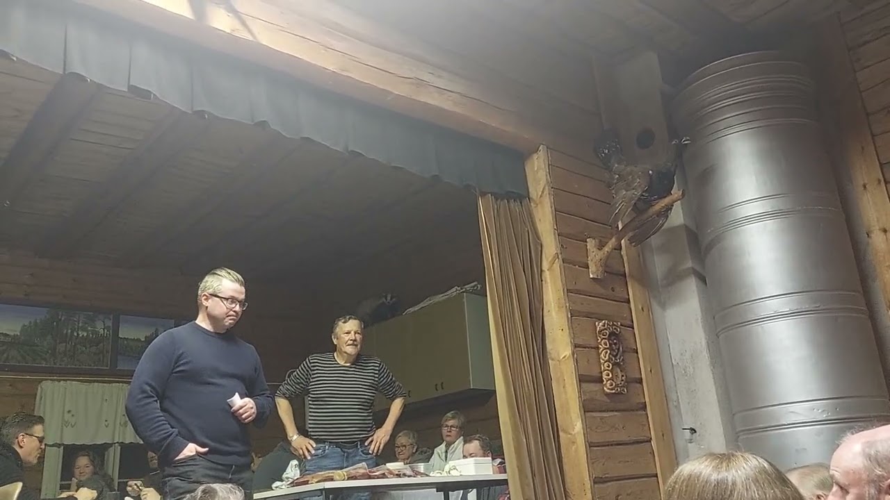 Nyt syömässä käyty, paisti oli hyvää ja hyvän näkösiä oli myös huutokauppa lihat 😋