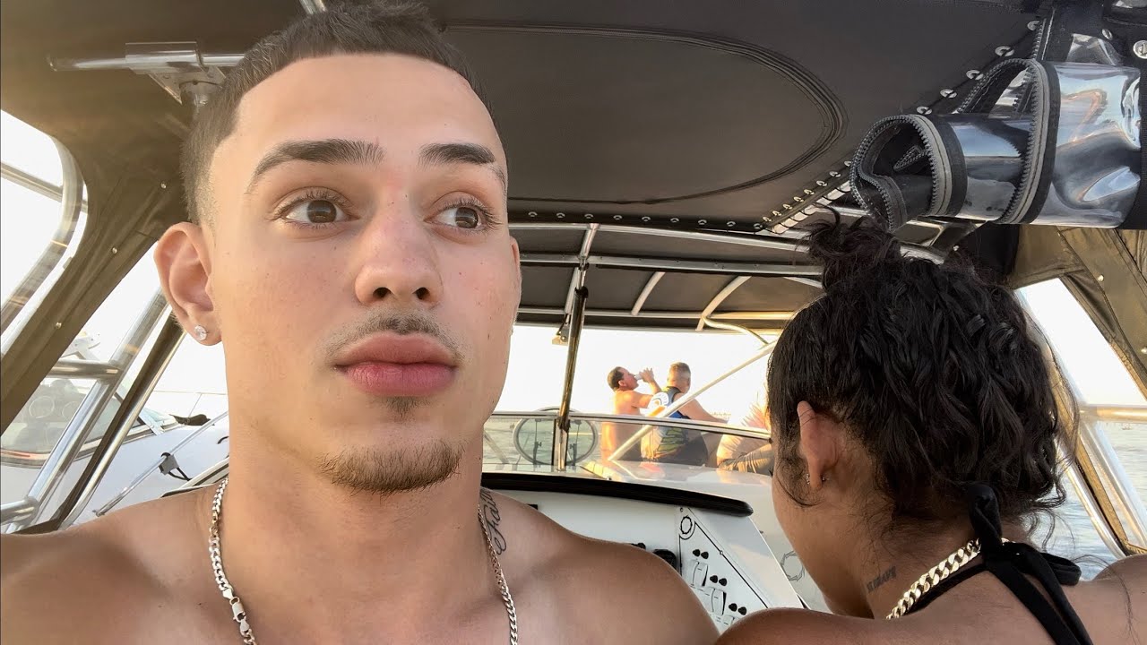 I THINK I FOUND MY NEW CRUSH AT A YACHT PARTY