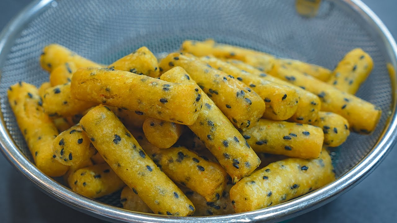 If you've 2 potatoes, try this Amazing Potato snack recipes! Simple and delicious potato recipes!